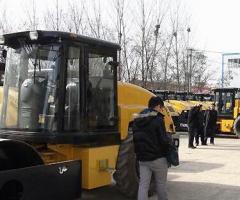 Luoyang Road through heavy industry 123 roller will be shipped to Nigeria